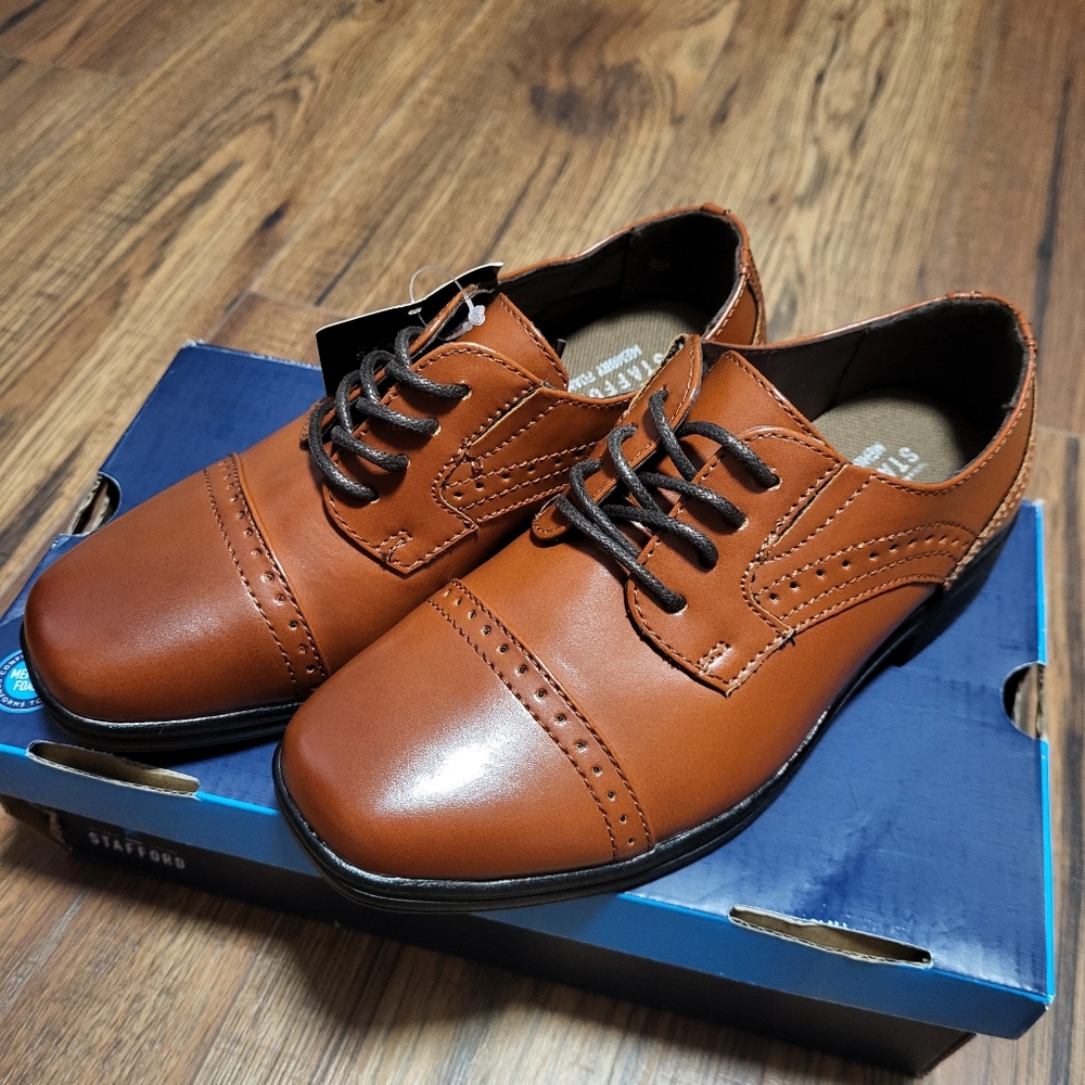 Stafford Dane Jr Oxford Shoes.